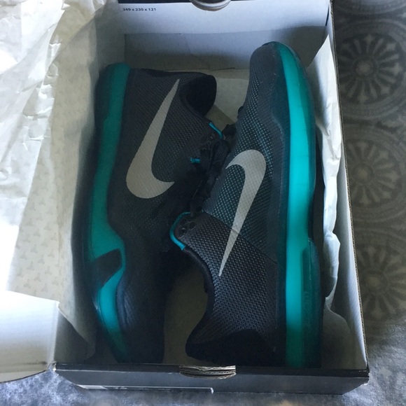 Nike Kobe X - Picture 10 of 14